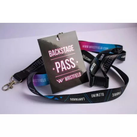 Laminated A7 Pass full-colour printed on both sides (4+4C) with hole